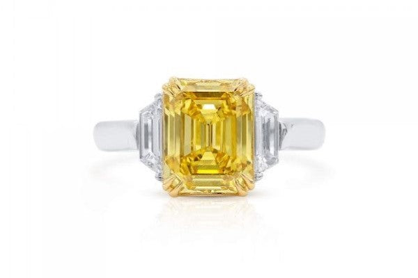 Understanding Diamond Clarity Grades: VS vs. VVS