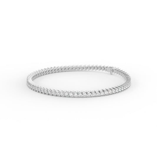 14K white gold, 18K white gold