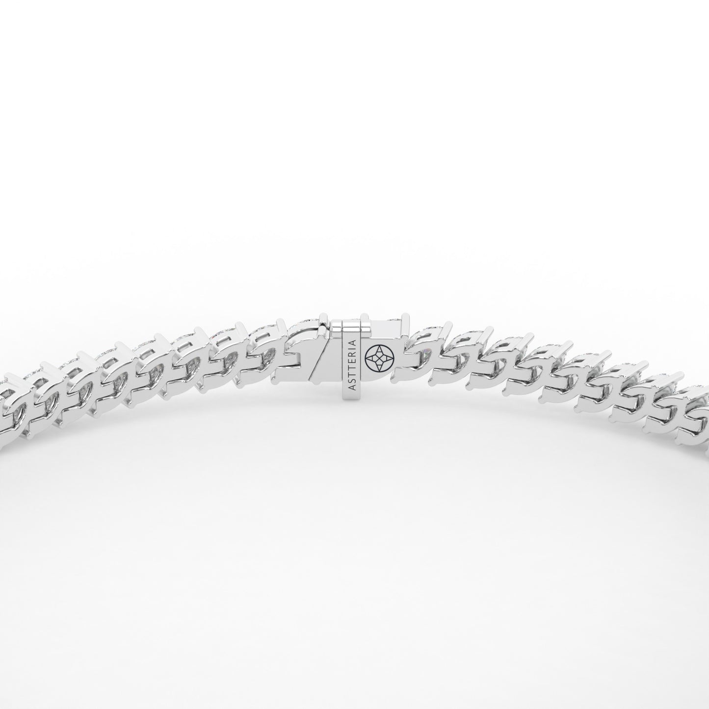 14K white gold, 18K white gold