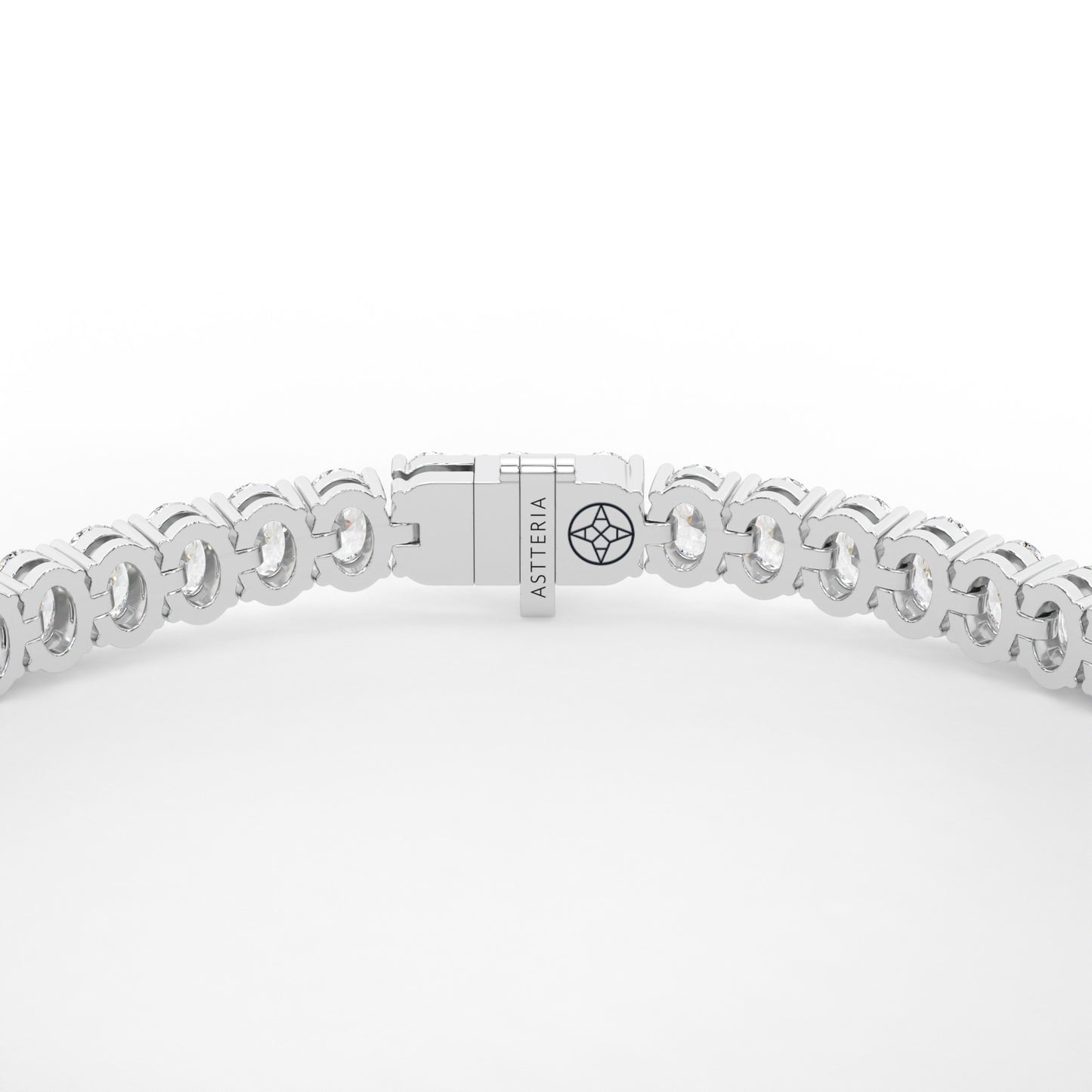 14K white gold, 18K white gold