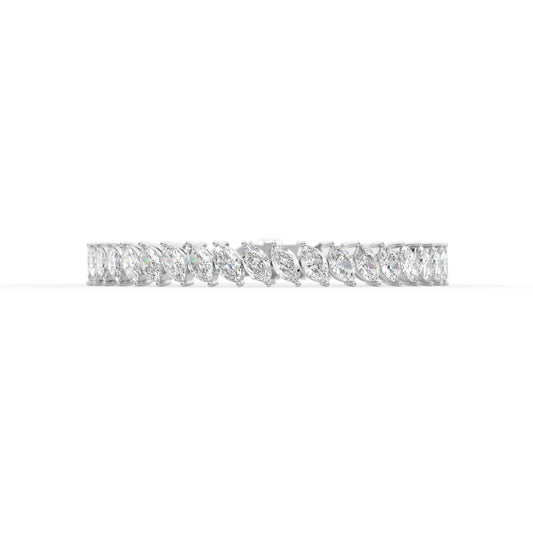 14K white gold, 18K white gold