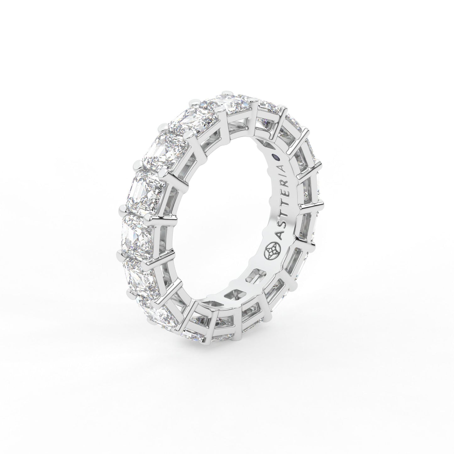 14K white gold, 18K white gold