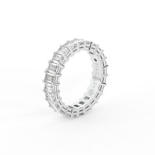 14K white gold, 18K white gold