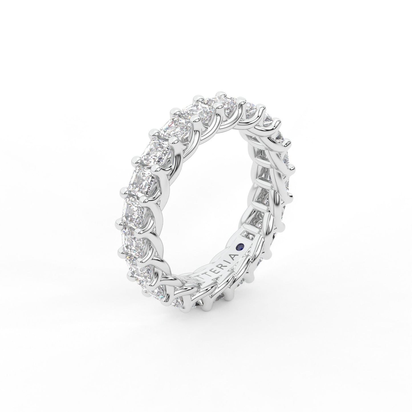 18K white gold