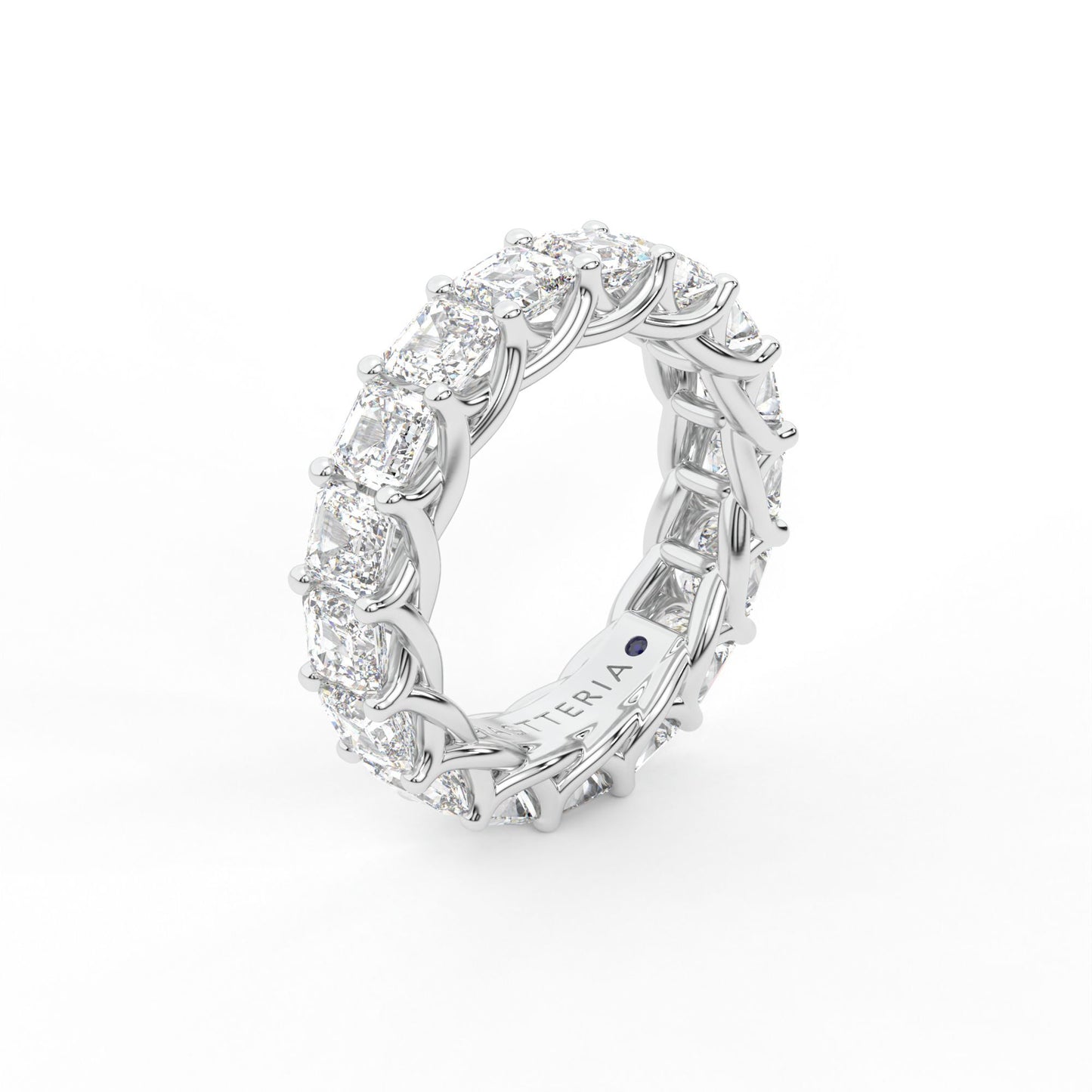 14K white gold, 18K white gold