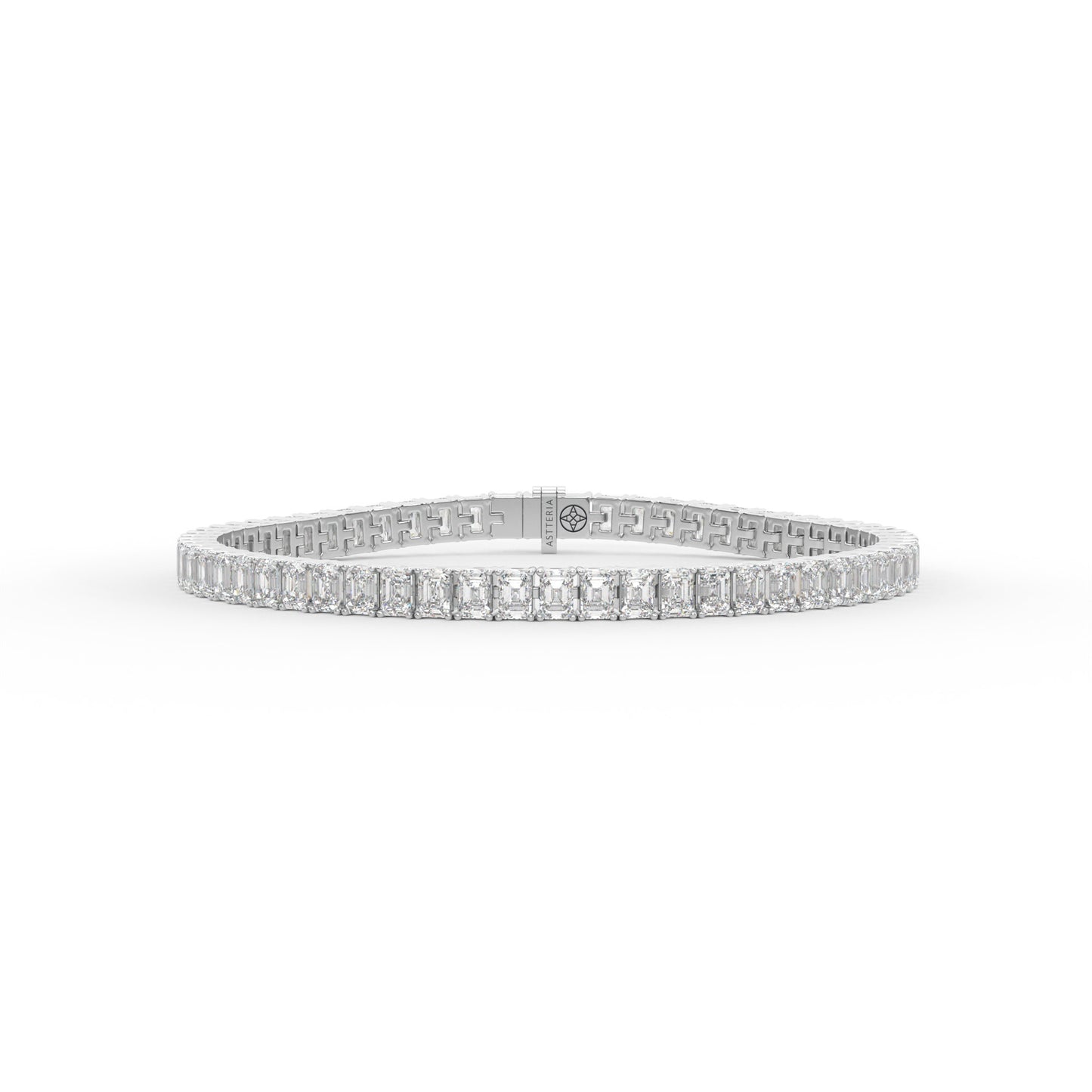 14K white gold, 18K white gold