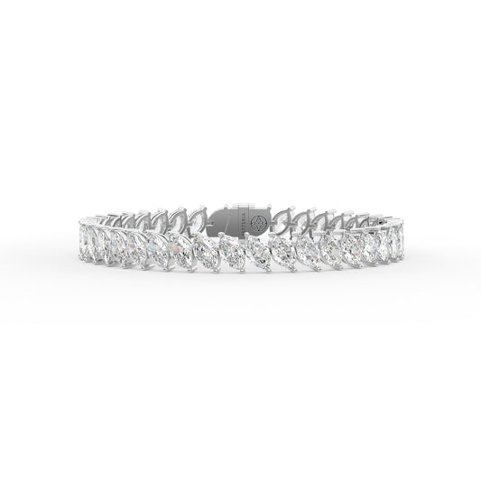 14K white gold, 18K white gold