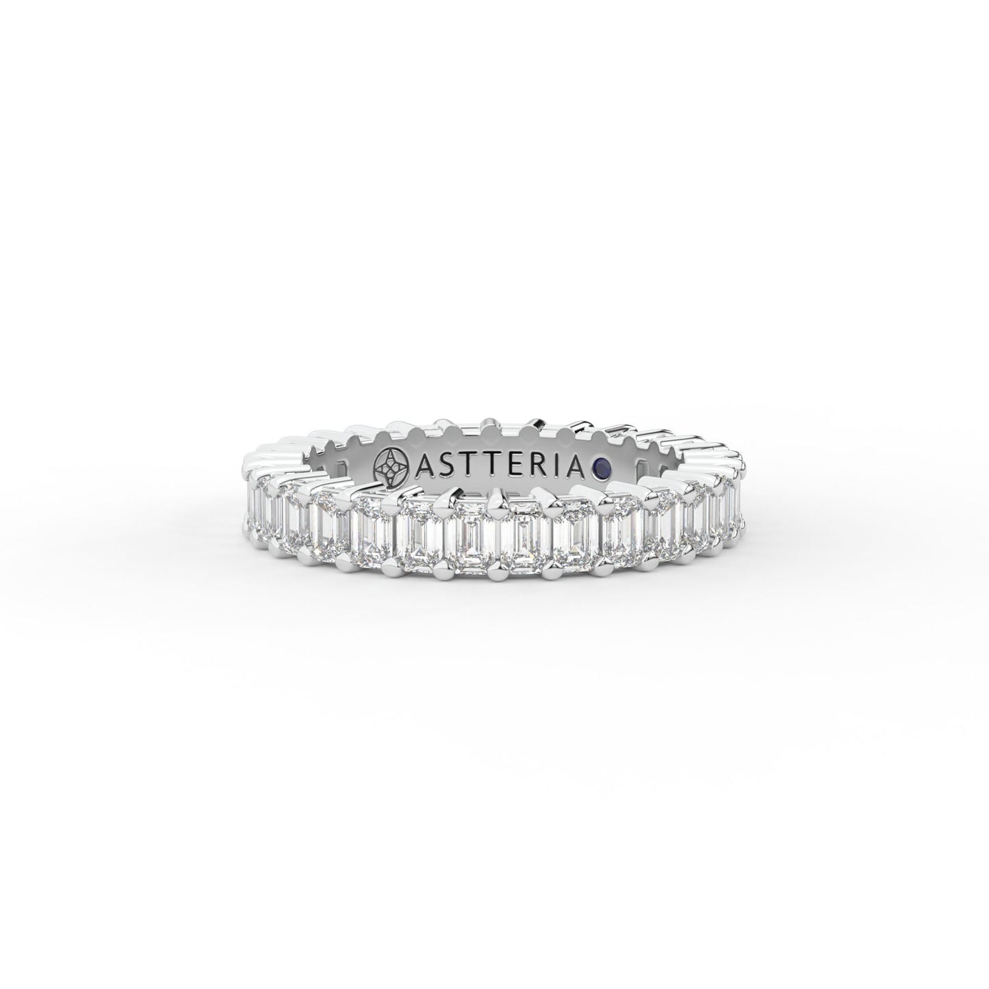 14K white gold, 18K white gold