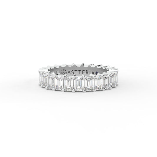 14K white gold, 18K white gold