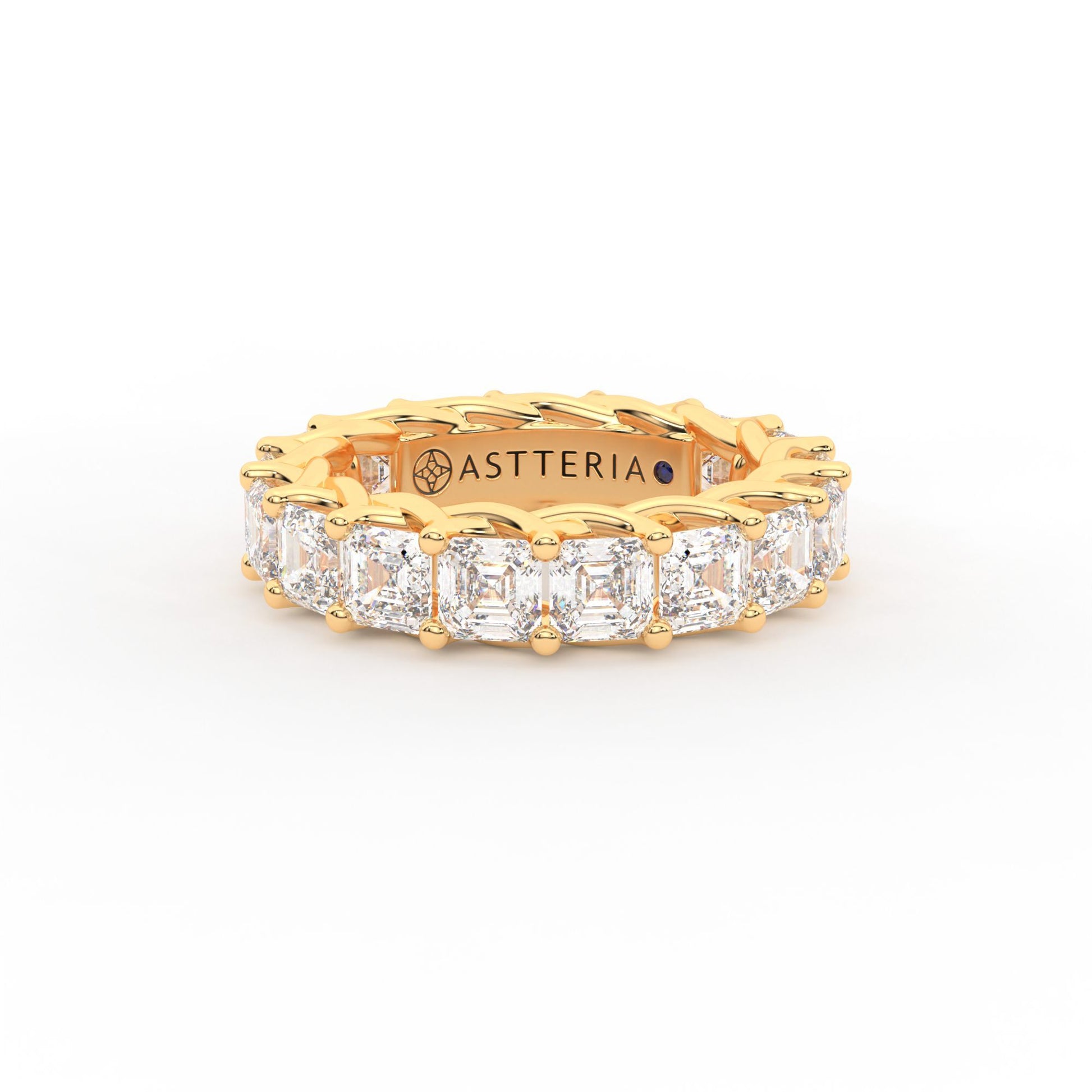 14K yellow gold, 18K yellow gold