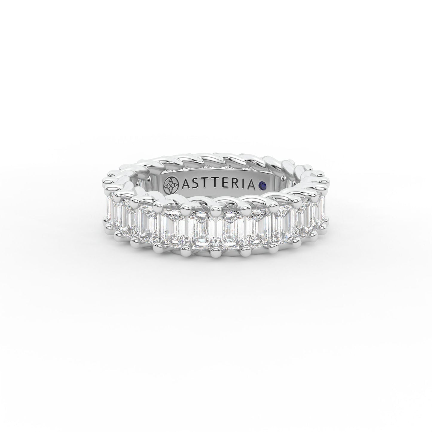 14K white gold, 18K white gold