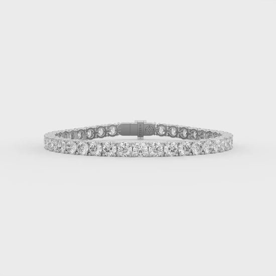 14K white gold, 18K white gold